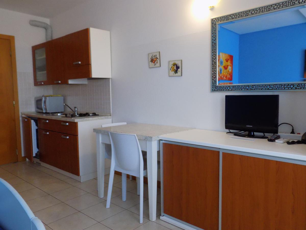 Fontanafredda Hotel Residence Sole מראה חיצוני תמונה