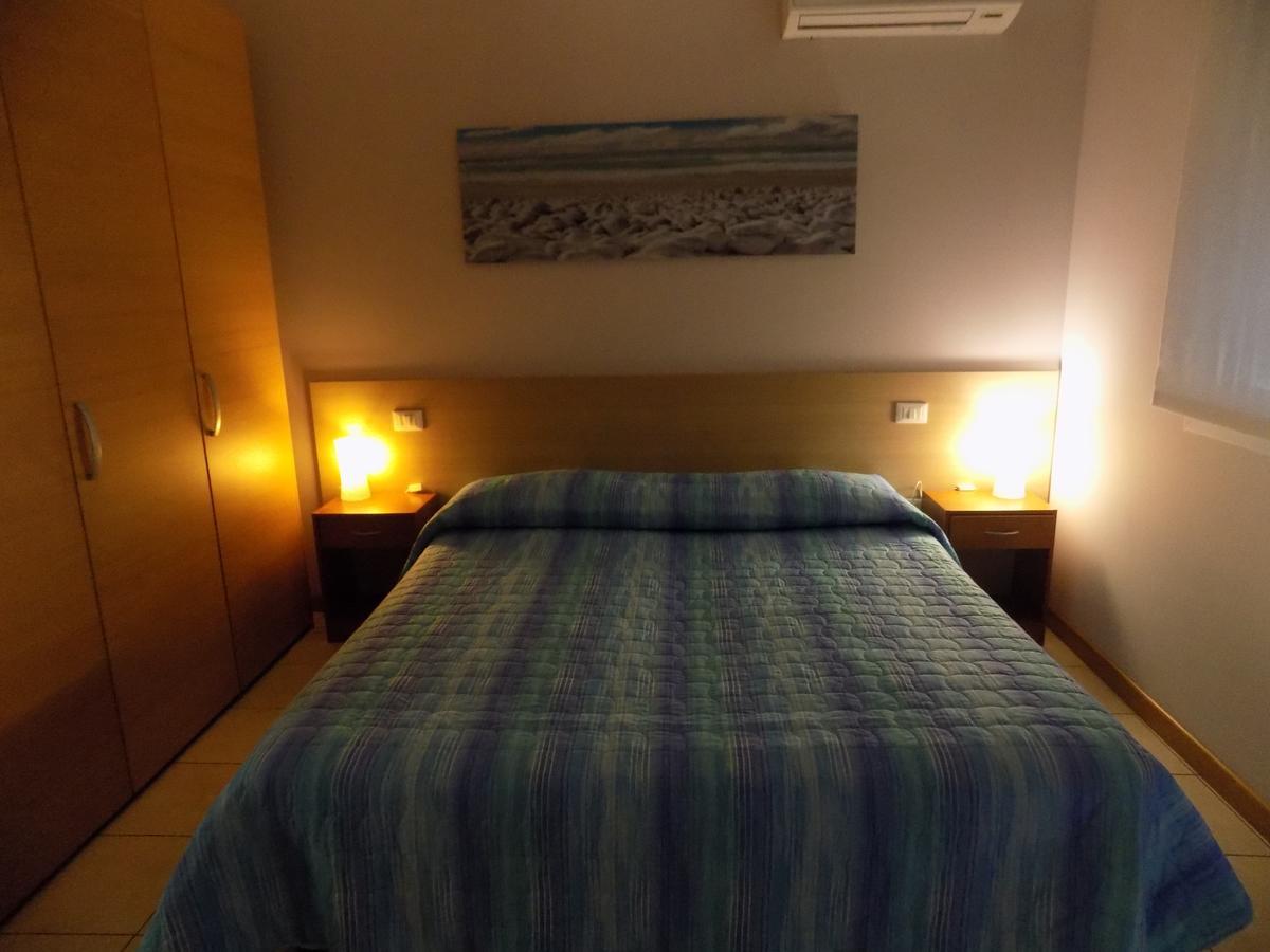 Fontanafredda Hotel Residence Sole מראה חיצוני תמונה