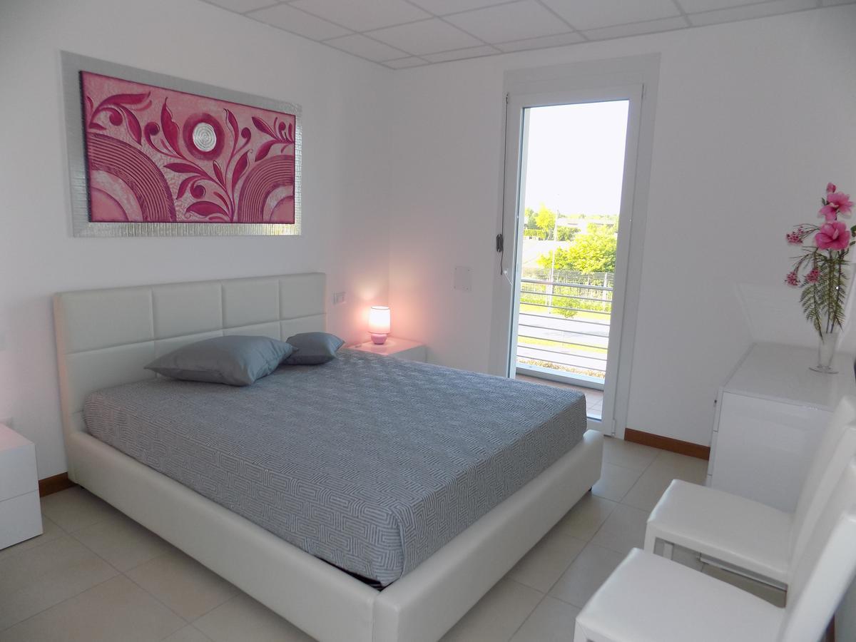 Fontanafredda Hotel Residence Sole מראה חיצוני תמונה