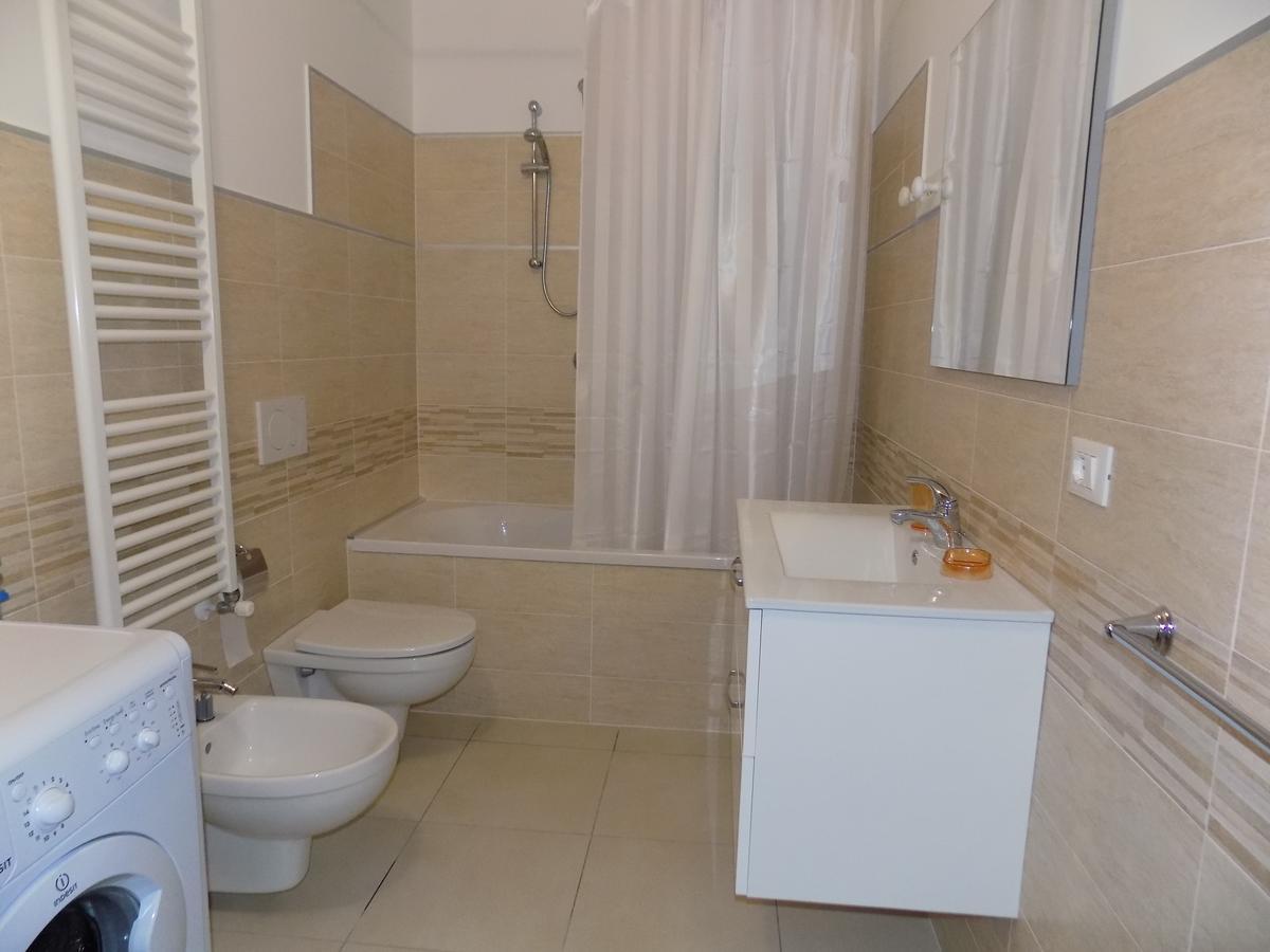 Fontanafredda Hotel Residence Sole מראה חיצוני תמונה